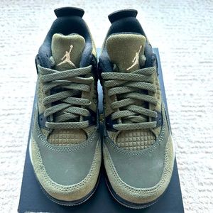 Jordan 4 Retro - New in box
